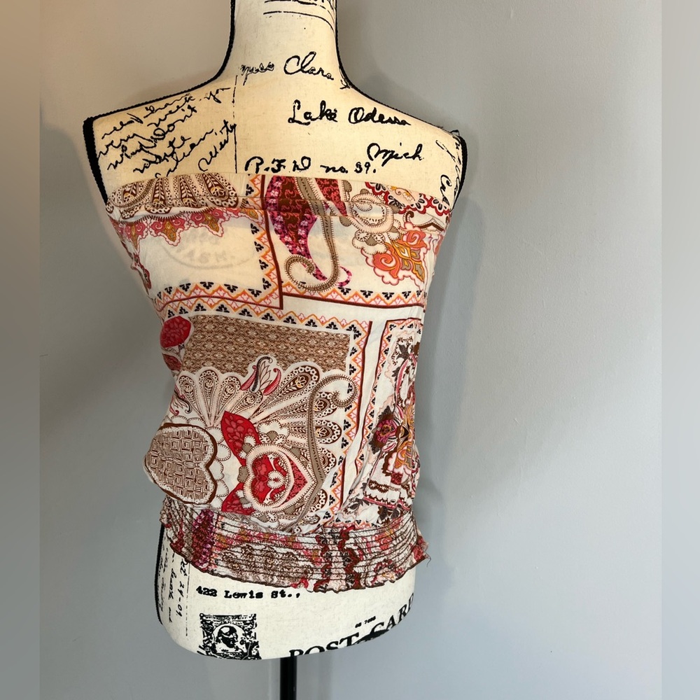 White Lily | Strapless Top